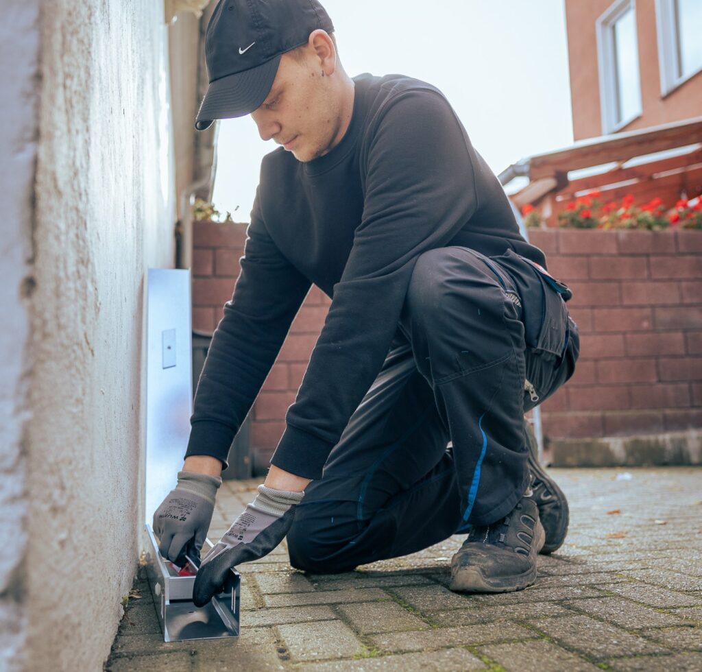 Ratten und Mäuse bedrohen die Lebensmittelhygiene. Daher ist das Schädlingsmonitoring in Bezug auf Ratten und Mäuse so wichtig.